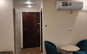 Old Street Apartment